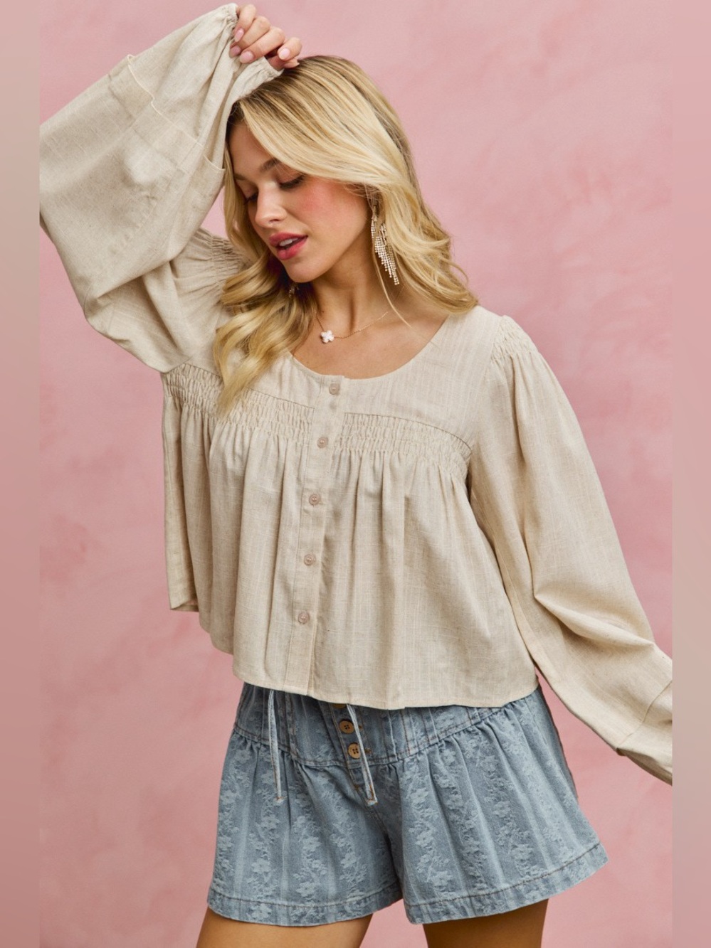 SO ME Linen Blend Woven Long Sleeve With Smocking Top - Picture 5 of 16
